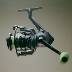Googan Squad Green Series Spinning Reel -Baits Sales 220929 googan squad green spinning reel lifestyle 03 1